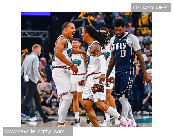 独行侠遭遇伤病危机三名中锋浓眉莱夫利加福德全员缺阵影响战局